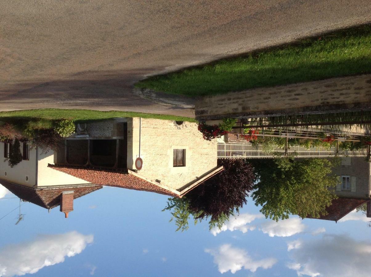 Logis Auberge De La Plaine La Rothière Exteriör bild